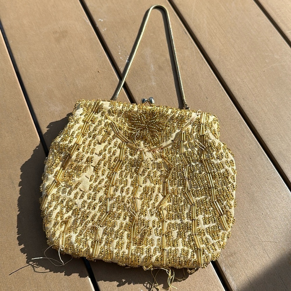 🍄Vintage hand beaded gold kisslock top chain evening bag clutch top handle purse